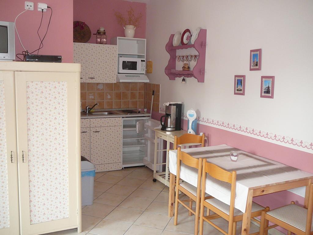 Appartamento La Ferme De Sissi Smrzice Camera foto