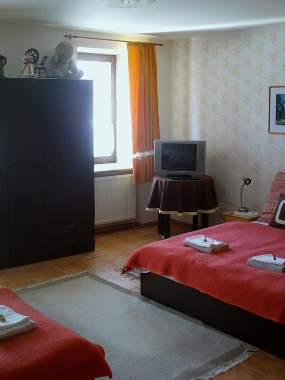 Appartamento La Ferme De Sissi Smrzice Camera foto